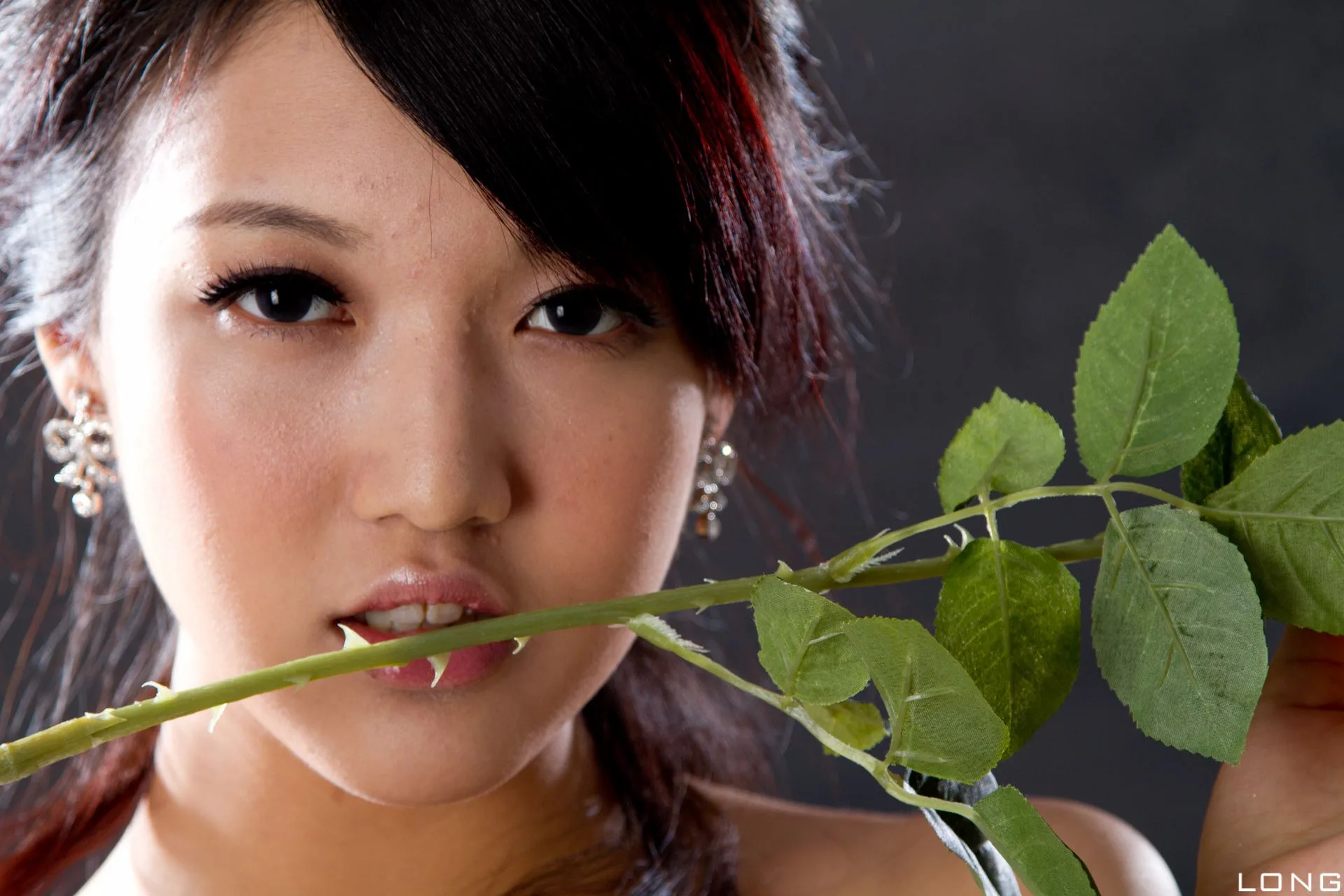 [Chương bổ sung BEAUTYLEG] Buổi chụp ảnh tại studio với bộ váy cưới màu trắng của Jill (Weiting) - 28