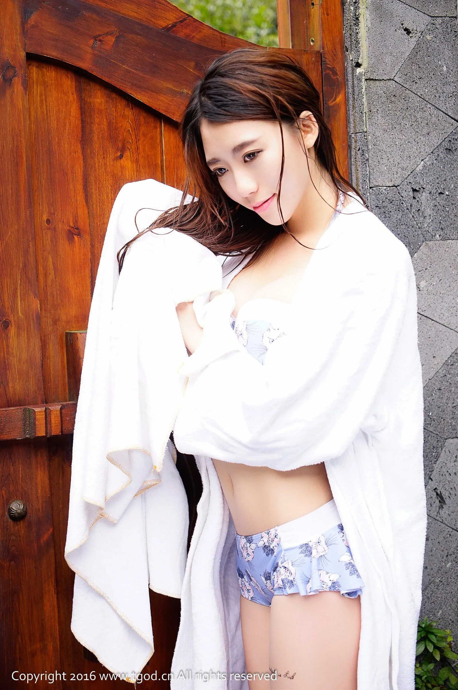 [TGOD giới thiệu Nữ thần] Bộ ảnh "Nhiếp ảnh du lịch suối nước nóng Yushui" số 3 của Đặng Xue Sweet - 34