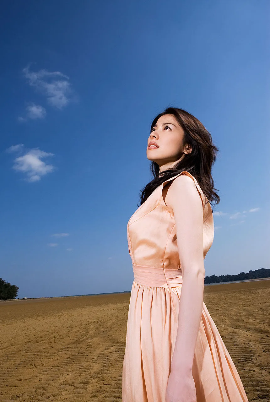 [Image.tv] Album ảnh "Sự tuyệt vời của mùa hè" của Junna Risa - 5