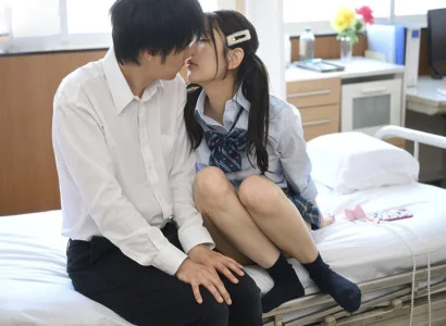 Nam sinh yếu đuối được địt khoa khôi trong lớp